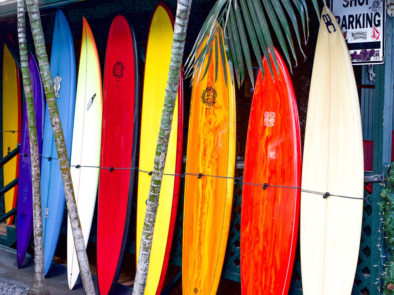 Surf shop in haleiwa, hawaii - business cash advance in hawaii