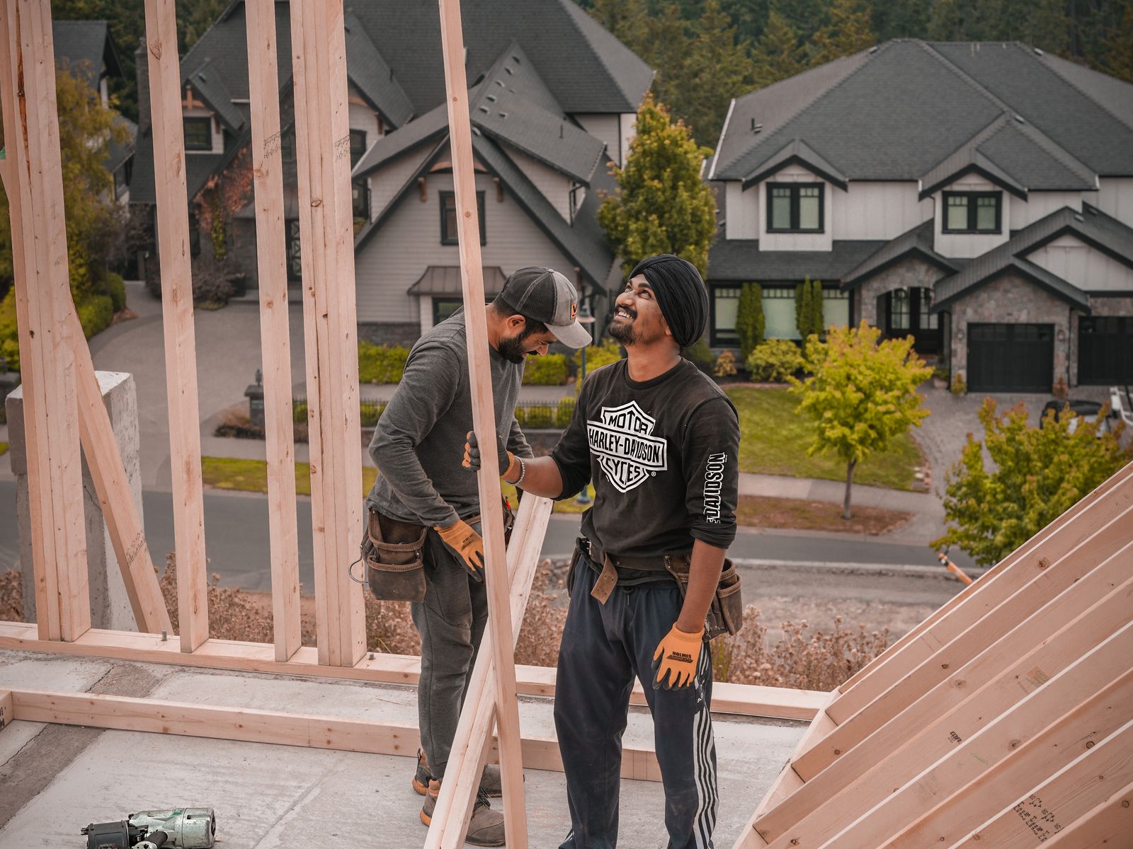 Framing crew building a new home - financing for framers and painters